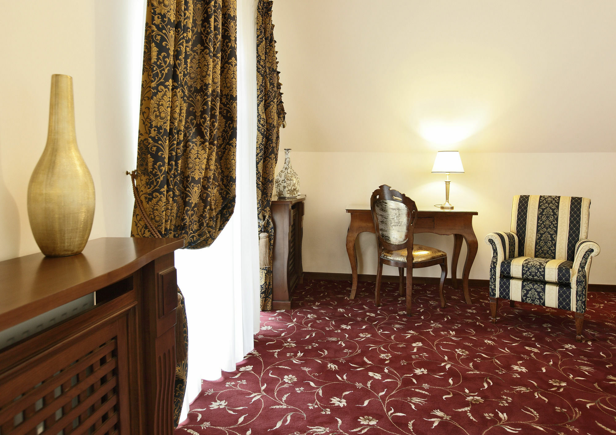 Hotel Boutique Belvedere Sinaia Exterior foto